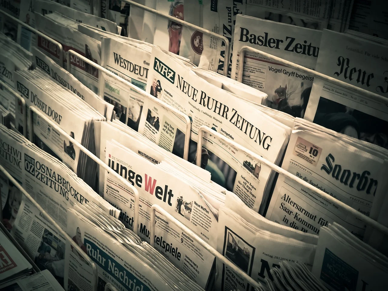 Profesjonalna drukarnia w Poznaniu: plakaty i opakowania, które sprzedają